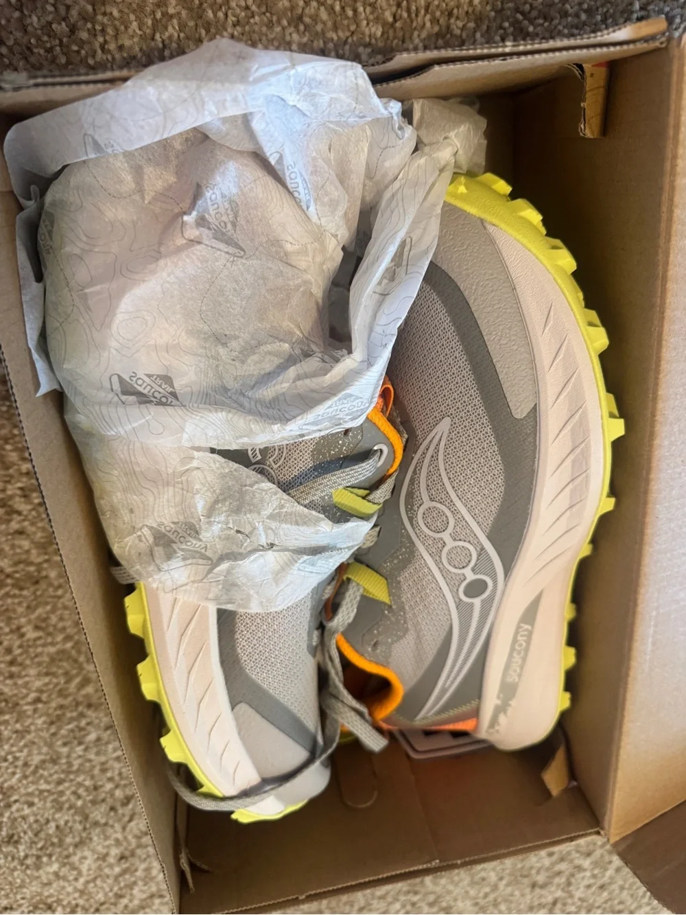 New Saucony Trail Peregrine 15 women’s 8.5 regular